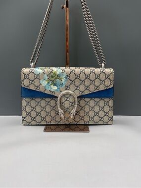 ♥️Gucci Dionysus GG Supreme Canvas Shoulder Bag in Beige and Blue Medium♥️